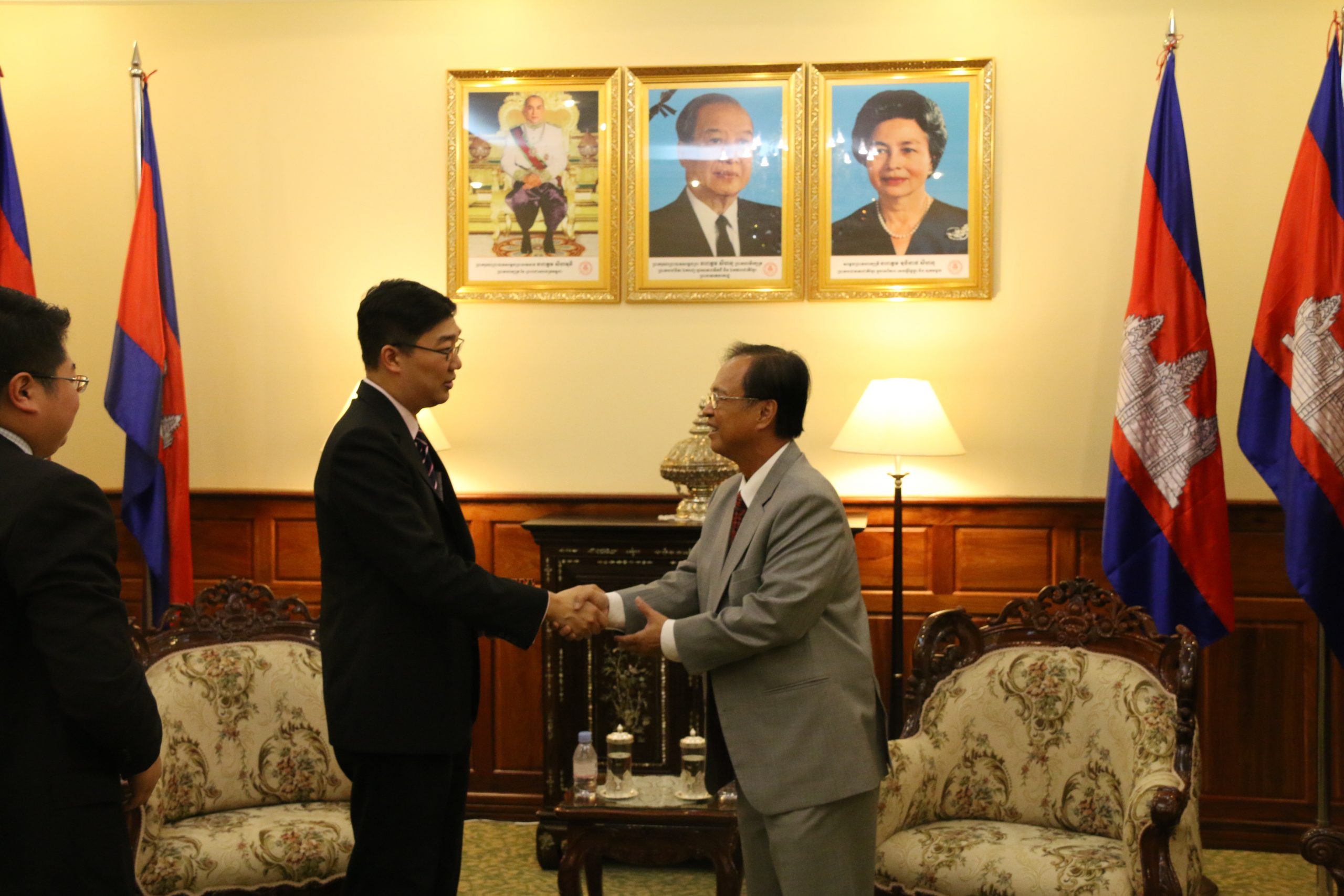 A Courtesy Call on H.E. Minister Tram Iv Tek by H.E. Kevin Cheok, Singaporean Ambassador to Cambodia