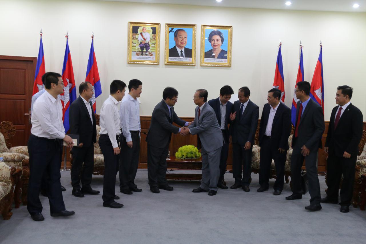 A Courtesy Call on H.E. Minister Tram Iv Tek by a Delegation of Huawei led by Mr. Lauren Fan