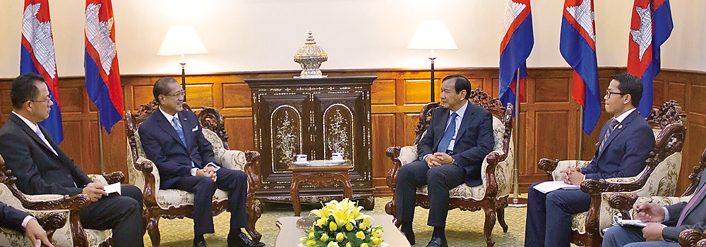 A courtesy call on H.E Minister by H.E Mr. Nuttavudh PHOTISARO, newly appointed Ambassador of the Kingdom of Thailand