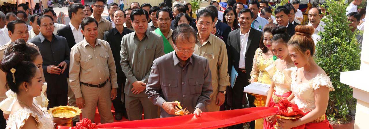 H.E. Minister Tram Iv Tek presided over the Official Inauguration of the New Building of the Department of Posts and Telecommunications of Pursat