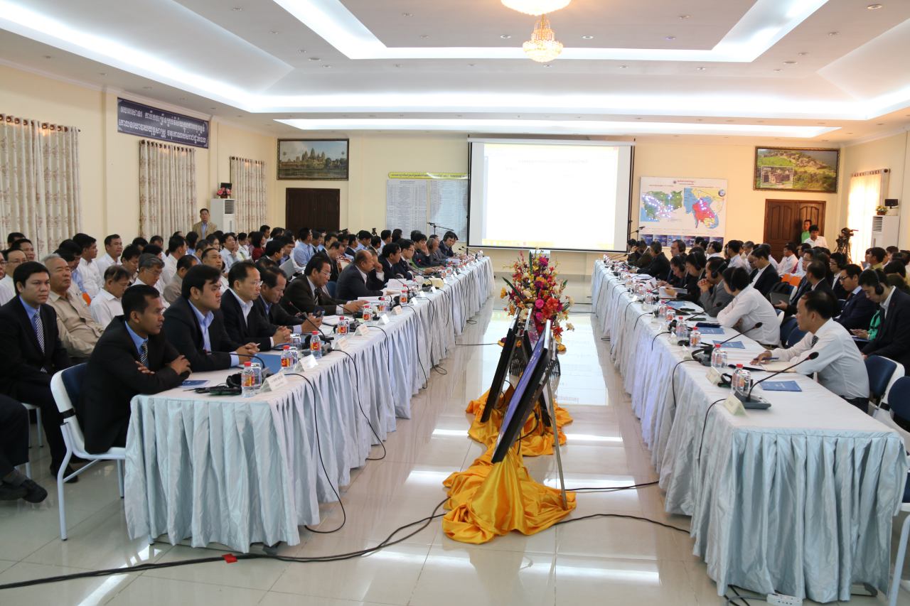 Ministry of Posts and Telecommunications (MPTC) Head Office, January 02, 2016: H.E. Minister Prak Sokhonn Presided over the Meeting on Promulgation of the Law on Telecommunications Which Participated by MPTC’s Management, Technical Officials and Representatives of Telecommunication Operators in the Kingdom of Cambodia​
