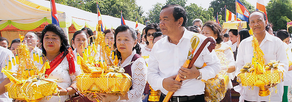 H.E. Minister Prak Sokhonn Held Kathina Ceremony 2015 to Techeah Phnom Srang Pagoda and to Ou Therl Techo Mean Chey Pagoda on October 30, 2015.