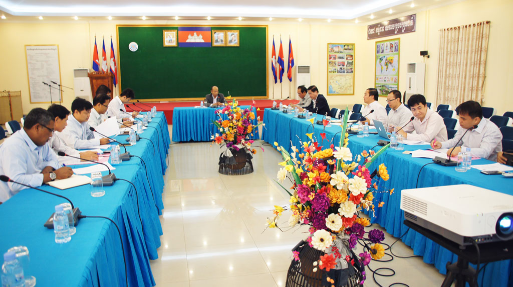 H.E. Khay Khun Heng, Secretary of State of the Ministry of Posts and Telecommunications, Chaired the Meeting on the Draft of Action Plan for Implementing  the Industry Development  Policy in 2015-2025, 3 September 2015.
