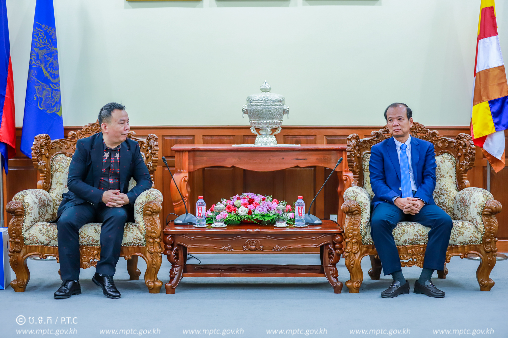 Minister Vandeth Chea allows the chairman of HyalRoute Group to pay visit and hold discussion at the Ministry