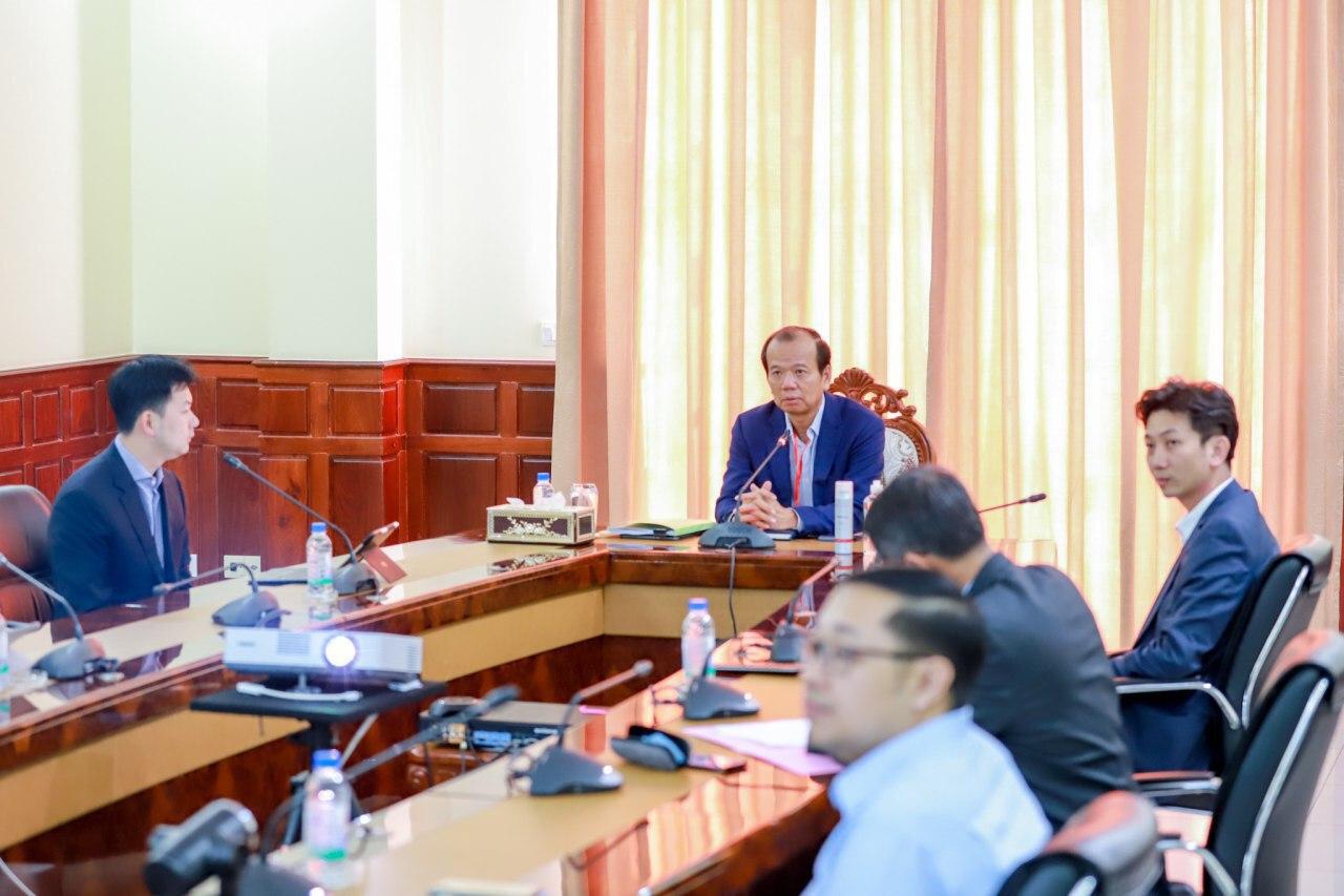 Minister Vandeth Chea Chaired a Meeting-Discussion on the Development of Draft Digital Government Policy Framework