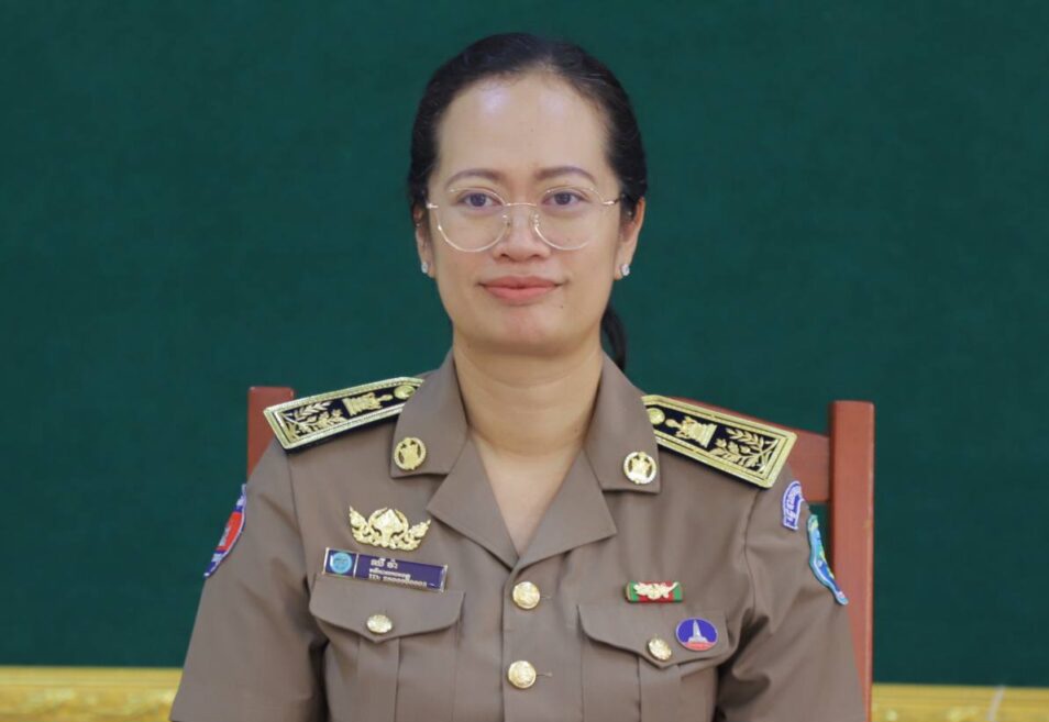 គណៈកម្មាធិការសមាគមអតីតយុទ្ធជនកម្ពុជា ខេត្តកោះកុង សូមថ្លែងអំណរគុណចំពោះ លោកស្រី ឈី វ៉ា អភិបាលរង នៃគណៈអភិបាលខេត្ត និងជាអនុប្រធានកិត្តិយសមាគមអតីយុទ្ធជនកម្ពុជា ខេត្តកោះកុង ដែលបានឧបត្ថម្ភថវិកាចំនួន ៤០០ ០០០រៀល ដើម្បីចូលរួមចំណែកលើកកម្ពស់សុខុមាលភាព និងជីវភាពរស់នៅ របស់បងប្អូនអតីតយុទ្ធជនកម្ពុជា ខេត្តកោះកុង សម្រាប់រៀបចំពិធីសំណេះសំណាល និងសាកសួរសុខទុក្ខ សមាជិកសមាគមអតីតយុទ្ធជនកម្ពុជា ខេត្តកោះកុង ក្នុងរដូវកាលភ្ជុំបិណ្ឌខាងមុខ