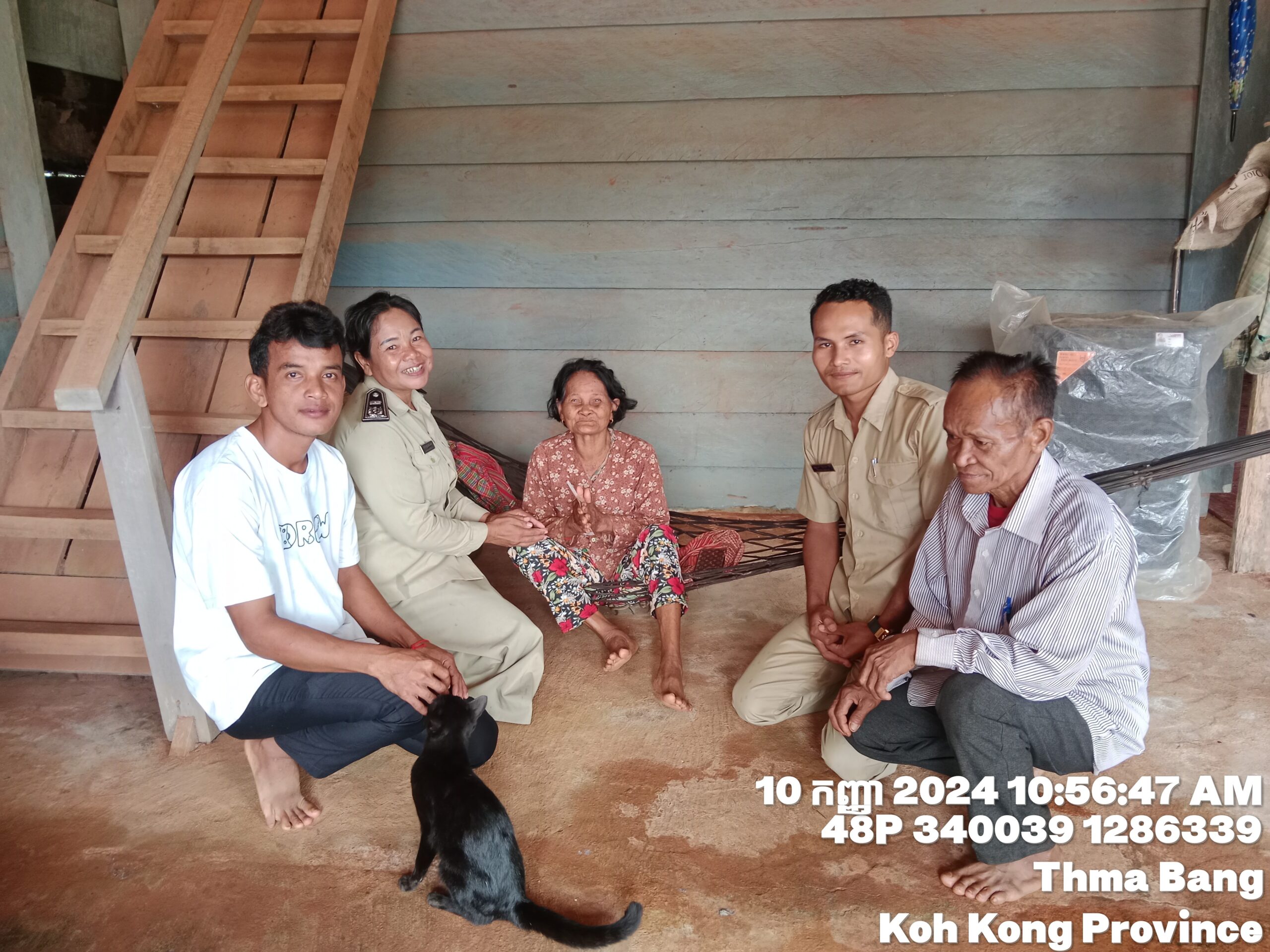 រដ្ឋបាលឃុំជំនាប់ លោក ជ្រាយ ធី ជំទប់ទី១ ឃុំជំនាប់ បានដឹកនាំក្រុមប្រឹក្សាឃុំជំនាប់នឹងលោកភូមិ សសមាជិកភូមិជំនាប់ ចុះសួរសុខទុក្ខចាស់ជរា នៅក្នុងភូមិជំនាប់ ឃុំជំនាប់