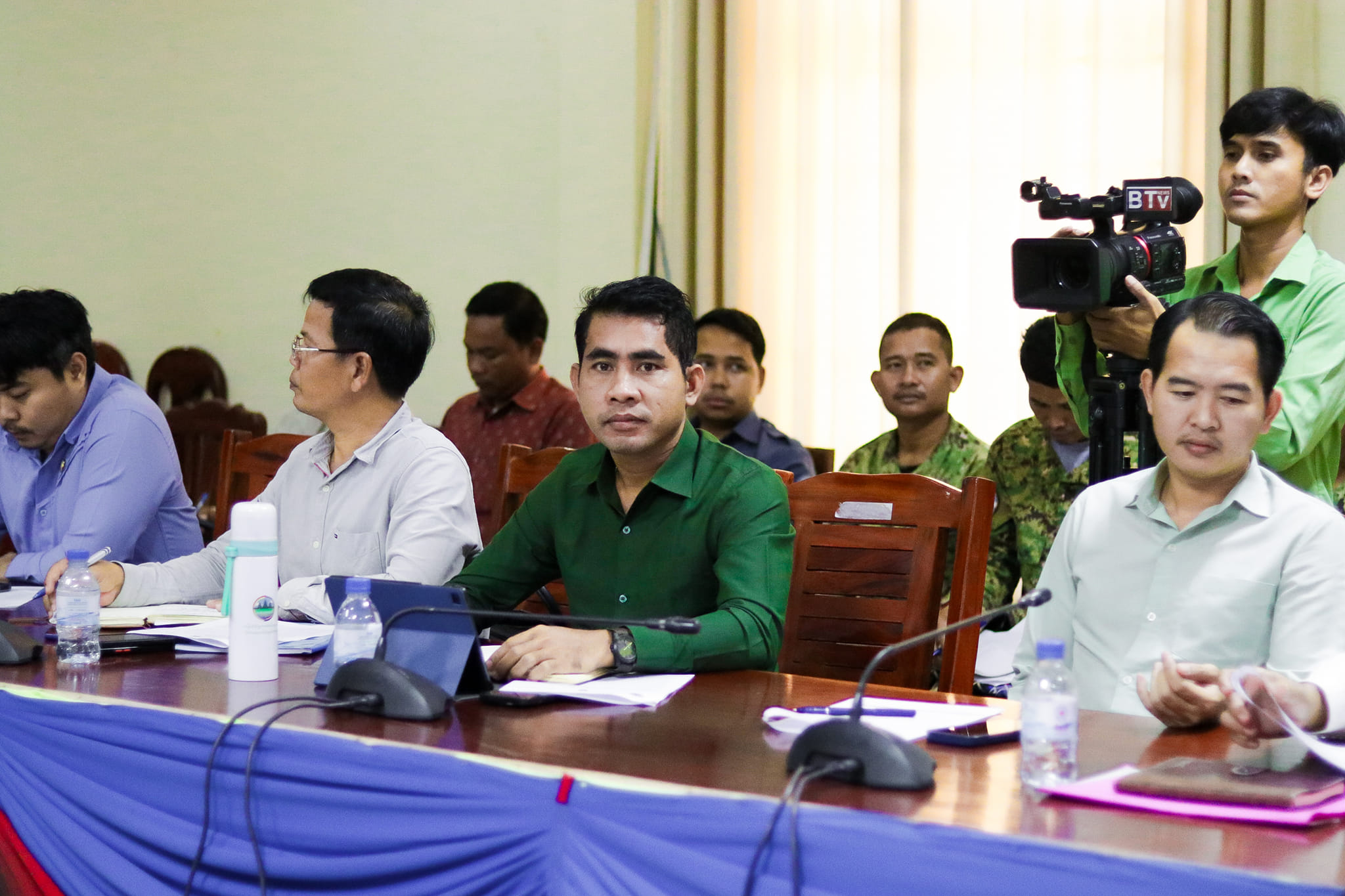 លោក ខេង សំខាន់ អភិបាលរងស្រុក តំណាងលោកអភិបាលស្រុក និងលោកមេឃុំអណ្ដូងទឹក បានចូលរួមកិច្ចប្រជុំជាមួយភាគីពាក់ព័ន្ធ ស្ដីពីការពិគ្រោះយោបល់ថ្នាក់ជាតិក្នុងផែនការគ្រប់គ្រង(២០២៥-២០៣៤) ដែនជម្រក សត្វព្រៃតាតៃ
