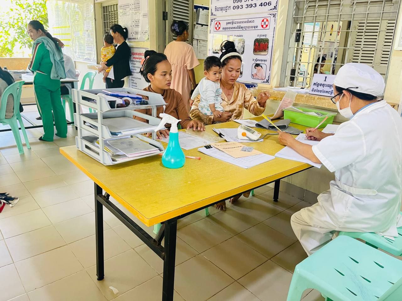 សកម្មភាពផ្ដល់សេវាសារវន្ត ការពិគ្រោះជំងឺក្រៅ ការផ្ដល់ថ្នាំបង្ការ ការពិនិត្យផ្ទៃពោះ ការអប់រំពីជំងឺឆ្លង និងជំងឺមិនឆ្លង នៅតាមមូលដ្ឋានសុខាភិបាលសាធារណៈ ក្នុងខេត្តកោះកុង ដើម្បីបង្កើនការថែទាំសុខភាពបឋមដល់ប្រជាជន