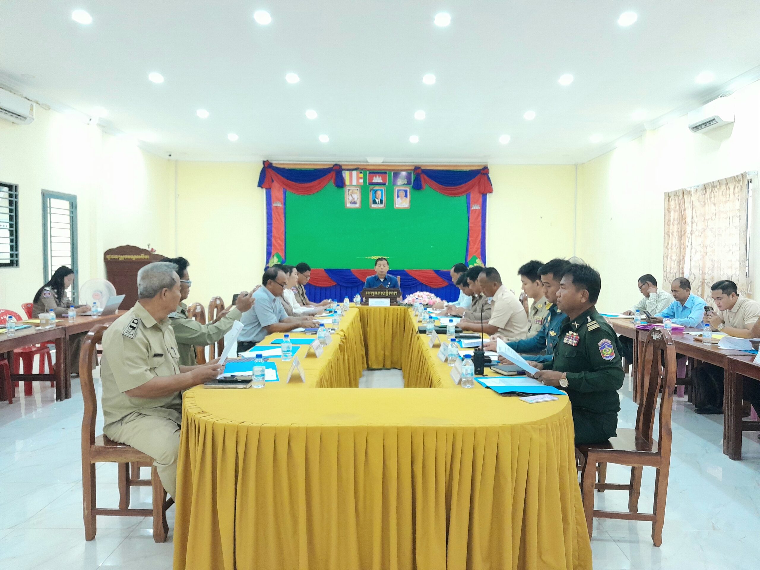 កិច្ចប្រជុំគណ: អភិបាលស្រុកមណ្ឌលសីមា ប្រចាំខែតុលា ឆ្នាំ២០២៤