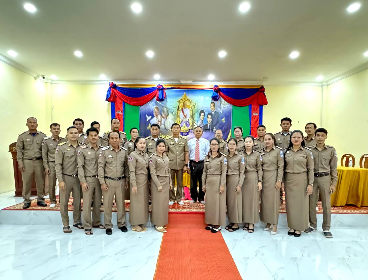 រដ្ឋបាលស្រុកមណ្ឌលសីមា បានប្រារព្ធពិធីថ្វាយព្រះពរព្រះរាជពិធីខួបលើកទី ២០ នៃការគ្រងព្រះបរមសិរីរាជសម្បត្តិគម្រប់ ថ្វាយ ព្រះករុណា ព្រះបាទសម្តេចព្រះបរមនាថ នរោត្តម សីហមុនី ព្រះមហាក្សត្រនៃព្រះរាជាណាចក្រកម្ពុជា