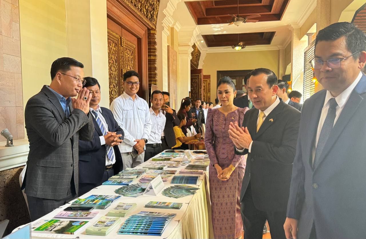 លោក អន សុធារិទ្ធ អភិបាលរង នៃគណៈអភិបាលខេត្តកោះកុង បានអញ្ជើញចូលរួម វេទិកាទេសចរណ៍ កម្ពុជា-ឥណ្ឌា (Cambodia-India Tourism Forum)»