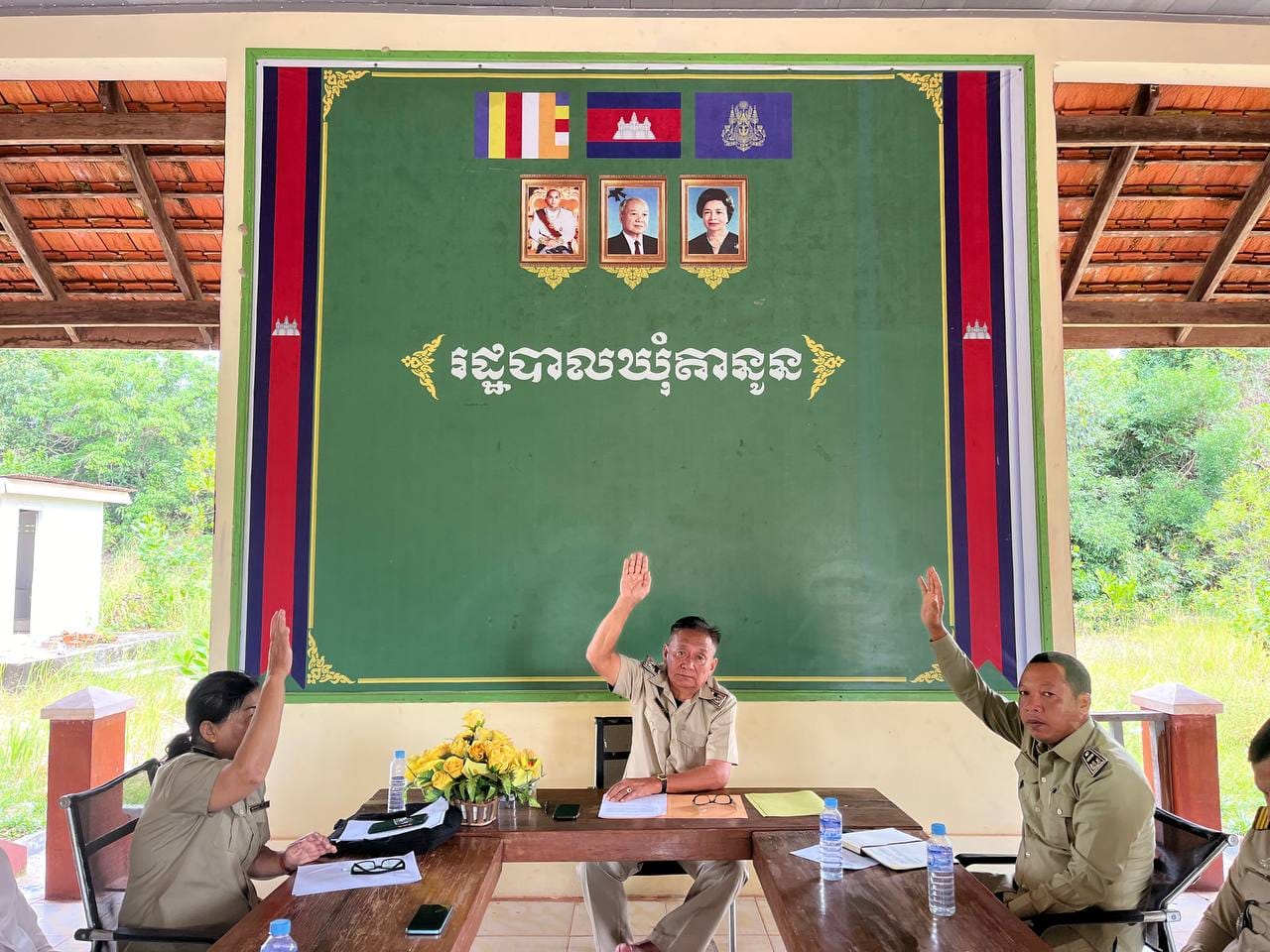 រដ្ឋបាលឃុំតានូន បានរៀបចំកិច្ចប្រជុំសាមញ្ញ លើកទី២៩ ឆ្នាំទី៣ របស់ក្រុមប្រឹក្សាឃុំ អាណត្តិទី៥ ឆ្នាំ២០២៤ ក្រោមអធិបតីភាព លោក សំឡាន សិរិ មេឃុំស្ដីទី