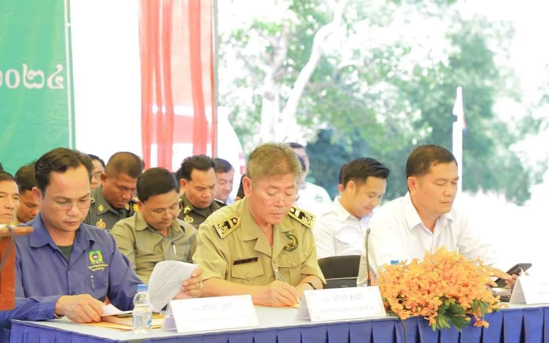 លោក យន សុជាតិ អនុប្រធានមន្ទីរ តំណាងលោក គង់ សំរិទ្ធ ប្រធានមន្ទីរសង្គមកិច្ច អតីតយុទ្ធជន និងយុវនីតិសម្បទាខេត្តកោះកុង បានចូលរួមក្នុងវេទិកាផ្សព្វផ្សាយ និងពិគ្រោះយោបល់របស់ក្រុមប្រឹក្សាស្រុកស្រែអំបិល អាណត្តិទី៤ ឆ្នាំ២០២៤ នៅសាលាឃុំជីក្រោម