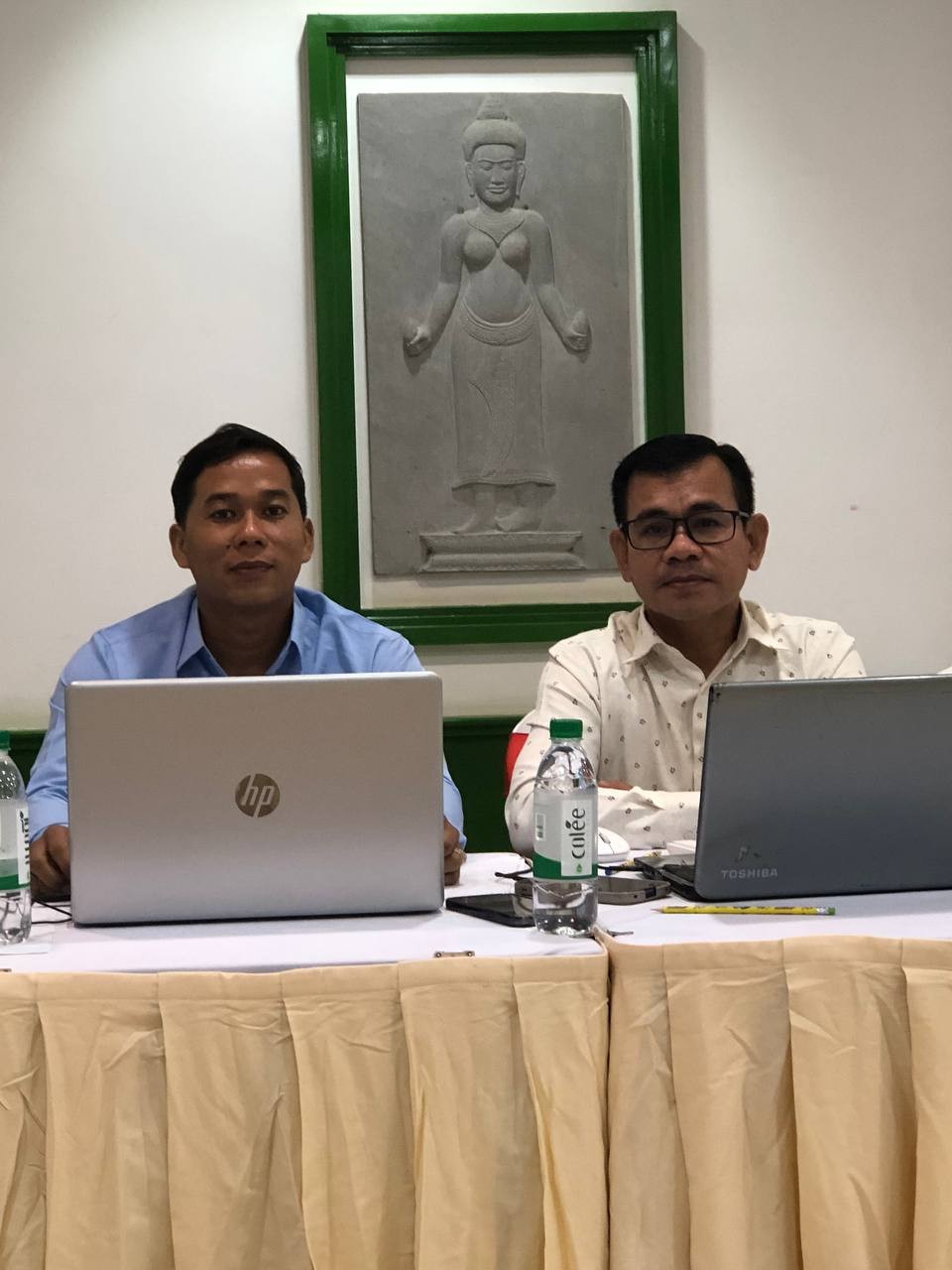 លោក ហួ ងី អនុប្រធានមន្ទីរផែនការខេត្តកោះកុង ដឹកនាំអនុប្រធានការិយាល័យស្ថិតិ នៃមន្ទីរផែនការខេត្ត ១នាក់ ចូលរួមវគ្គបណ្តុះបណ្តាលស្តីការពង្រឹងការសម្អាតទិន្នន័យ សម្រាប់ចងក្រងសន្ទស្សន៍ថ្លៃទំនិញប្រើប្រាស់ជាតិ