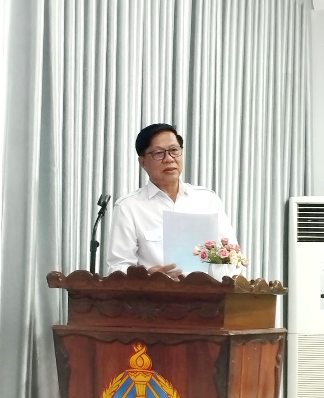 លោក ង៉ែត ឡឹង ប្រធានមន្ទីរអប់រំ យុវជន និងកីឡាខេត្តកោះកុង បានបើកកិច្ចប្រជុំស្តីពី៖ ការត្រៀមរៀបចំបើកបវេសនកាលសម្រាប់ឆ្នាំសិក្សា២០២៤-២០២៥និងកិច្ចការផ្សេងៗ ក្នុងអង្គភាពអប់រំ