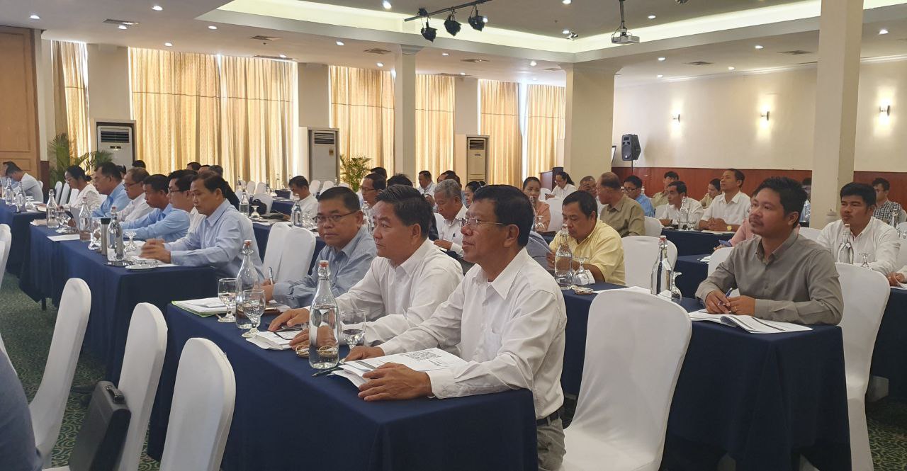 លោក ខៀវ ផន អនុប្រធានមន្ទីរអប់រំ យុវជន និងកីឡាខេត្តកោះកុង បានអញ្ជើញចូលរួមសិក្ខាសាលាផ្សព្វផ្សាយ ផែនការយុទ្ធសាស្រ្តវិស័យអប់រំESP ឆ្នាំ២០២៤-២០២៥