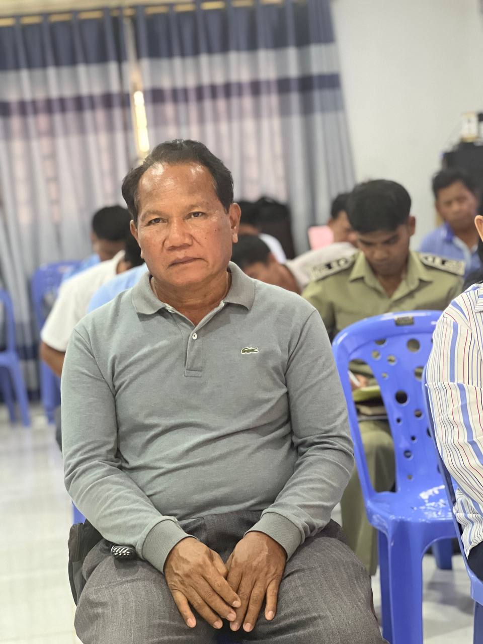 លោក ពុំ ធឿន មេឃុំជ្រោយប្រស់ បានចូលរួមសិក្ខាសាលាសមាហរណកម្ម កម្មវិធីវិនិយោគបីឆ្នាំរណកិល (២០២៥-២០២៧) ថ្នាក់ស្រុក