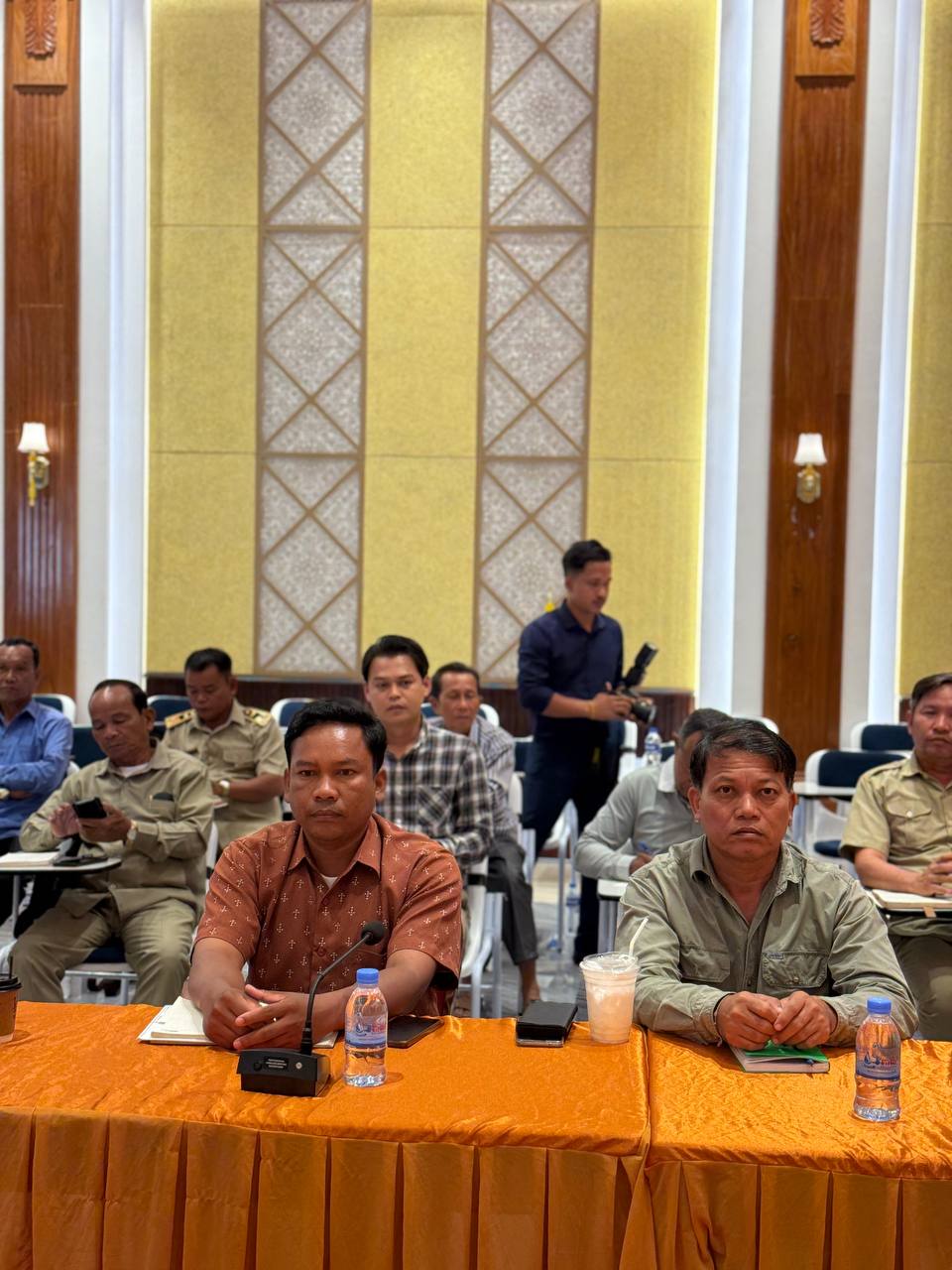 លោក អ៊ូ ឆេនឆៃវិសាន្ដ មេឃុំតាតៃក្រោម បានអញ្ជើញចូលរួមកិច្ចប្រជុំស្តីពីការកំណត់ព្រំប្រទល់រដ្ឋបាលខេត្ត ក្រុង ស្រុក ឃុំ និងសង្កាត់ ដែលពុំទាន់មានភាពច្បាស់លាស់