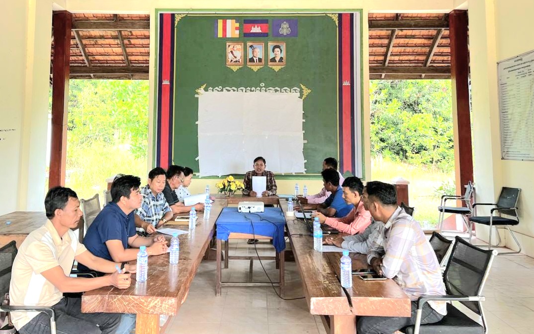 រដ្ឋបាលឃុំតានូន បានរៀបចំកិច្ចប្រជុំស្ដីពី ការរៀបចំគម្រោងថវិកាឆ្នាំ ២០២៥ ក្រោមអធិបតីភាព លោក វ៉ន វ៉ាត មេឃុំតានូន និងមានការអញ្ជើញចូលរួមពី លោក លោកស្រីក្រុមប្រឹក្សាឃុំ ស្មៀន មេភូមិ អនុភូមិទាំង៤ នៃឃុំតានូន