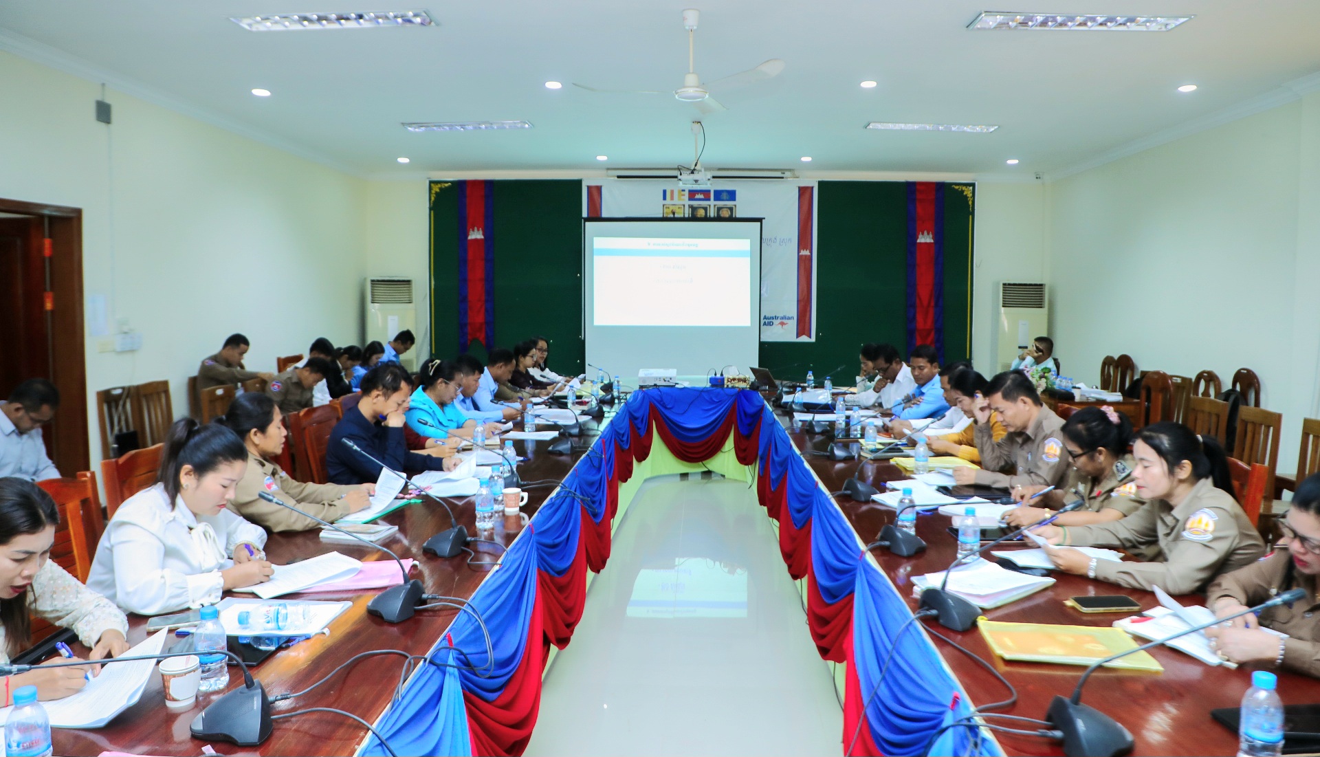 វគ្គបណ្តុះបណ្តាលរម្លឹក ស្តីពីការវាយតម្លៃមូលនិធិគាំទ្រការផ្តល់សេវាឃុំ សង្កាត់ នៃគម្រោងអាហារូបត្ថម្ភនៅកម្ពុជា