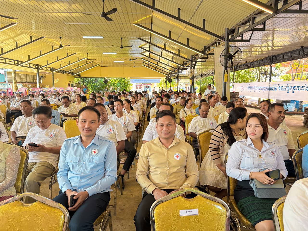 លោក ឈឺន ភស្តារ អភិបាលរងស្រុក តំណាងលោកស្រី ទួត ហាទីម៉ា អភិបាល នៃគណៈអភិបាលស្រុកថ្មបាំង បានចូលរួមកម្មវិធីប្រារព្ធរួមគ្នា “សិទ្ធ ជាមាគ៌ាឆ្ពោះទៅបញ្ចប់អេដស៍”