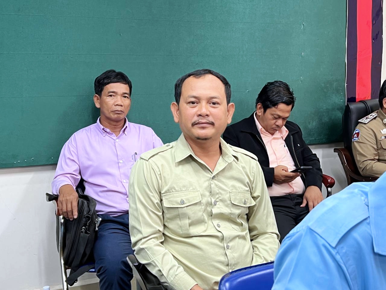 លោក ផល សុផាន់ណា អភិបាលរង នៃគណៈអភិបាលស្រុកថ្មបាំង បានអញ្ជើញចូលរួមសិក្ខាសាលាស្ដីពីការអនុវត្តមុខងារ ដែលផ្ទេរទៅឱ្យរដ្ឋបាលថ្នាក់ក្រោមជាតិ