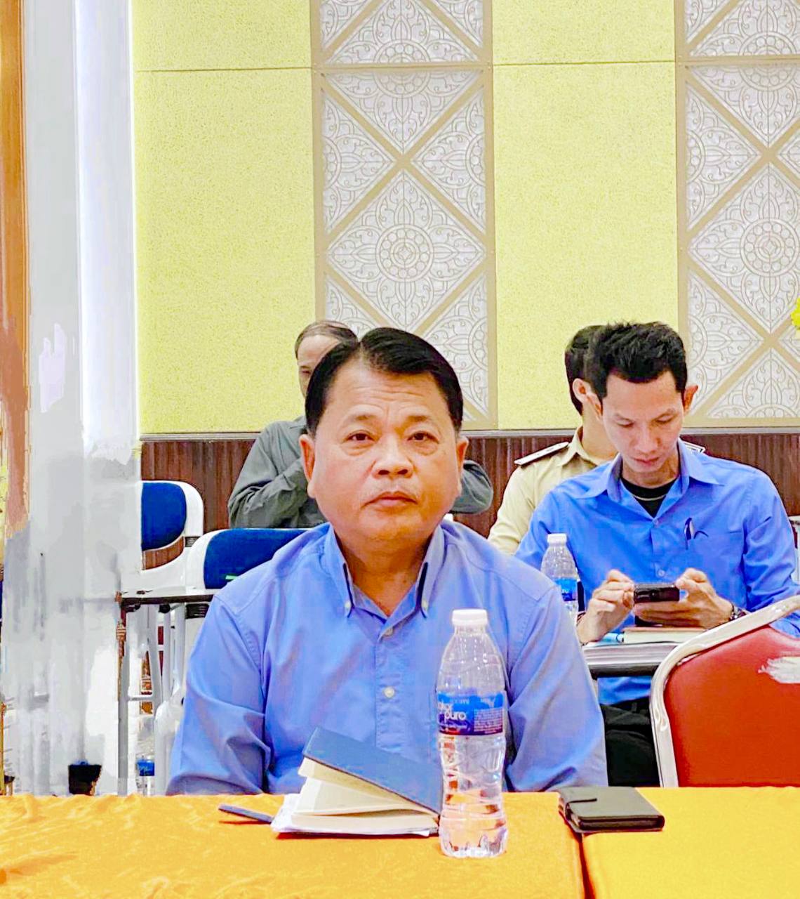 លោក សៀង សុទ្ធមង្គល អភិបាលរងស្រុក តំណាងលោក ជា ច័ន្ទកញ្ញា អភិបាល នៃគណៈអភិបាលស្រុកស្រែអំបិល និងលោក តេង នាវ នាយករងរដ្ឋបាលសាលាស្រុក អញ្ជើញចូលរួមវេទិកាពិគ្រោះយោបល់ រដ្ឋបាលខេត្តកោះកុង ជាមួយអង្គការសង្គមស៊ីវិល ដែលធ្វើសកម្មភាពក្នុងដែនសមត្ថកិច្ចខេត្ត ប្រចាំឆមាសទី២ ឆ្នាំ២០២៤ ក្រោមប្រធានបទ “ការពង្រឹងកិច្ចសហប្រតិបត្តិការ ក្នុងភាពជាដៃគូ”