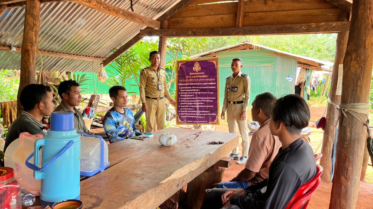 ប៉ុស្ដិ៍នគរបាលរដ្ឋបាលឃុំជំនាប់ កម្លាំងប៉ុស្តិ៍បានចេញល្បាត ក្នុងមូលដ្ឋាននិងចុះផ្សព្វផ្សាយគោលនយោបាយភូមិឃុំមានសុវត្តិភាព