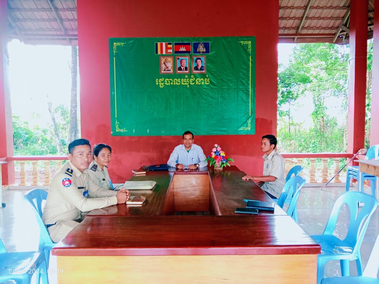 ប៉ុស្ដិ៍នគរបាលរដ្ឋបាលឃុំជំនាប់ កម្លាំងប៉ុស្តិ៍ បានចេញល្បាតនៅក្នុងមូលដ្ឋាន និងចុះជួបជាមួយលោកមេឃុំក្រុមប្រឹក្សាឃុំដើម្បីសម្រង់ព័ត៌មានបញ្ហាបទល្មើសផ្សេងៗដែលកើតមានឡើងក្នុងឃុំជំនាប់ទាំងមូល ស្តីអំពីនគរបាលនិងសហគមន៍