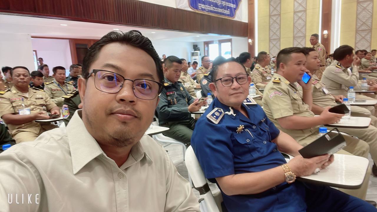 លោក​ ជួន​ ភារ៉េត​ អនុប្រធានមន្ទីរ​ធម្មការនិងសាសនាខេត្តកោះកុង​ តំណាងលោកប្រធានមន្ទីរ បានចូលរួមពិធីប្រកាសចូលកាន់មុខតំណែងប្រធានពន្ធធនាគារខេត្តកោះកុង