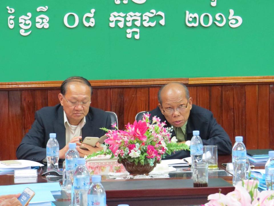 ប្រជុំពេញអង្គគណៈរដ្ឋមន្ត្រី នៅវិមានសន្តិភាព រាជធានីភ្នំពេញ