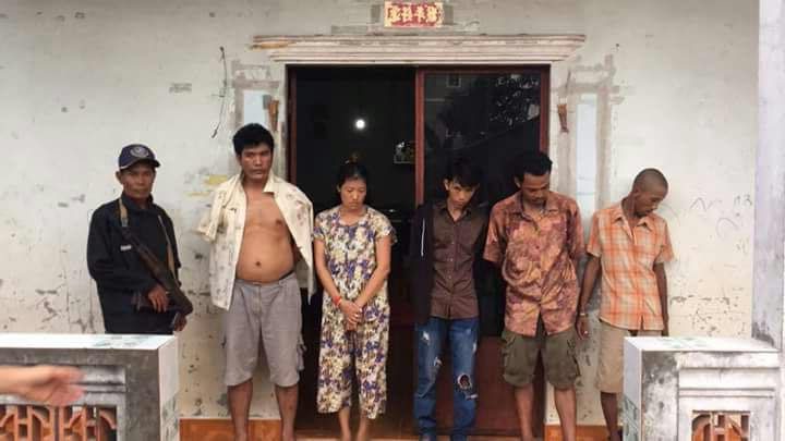 កម្លាំងជំនាញ បង្រ្កាបករណីជួញដូរ និងប្រើប្រាស់សារធាតុញៀន នៅភូមិ៣ សង្កាត់៤ ក្រុងព្រះសីហនុ