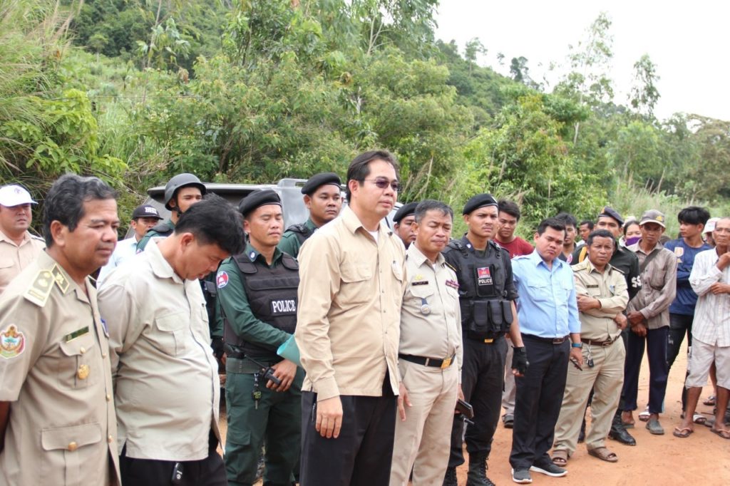 ការចុះធ្វើការផ្សព្វផ្សាយ ពីការចាត់វិធានការទប់ស្កាត់ និងបង្ក្រាប ការឈូសឆាយ កាប់រាន ដើមឈើ ដុតព្រៃឈើ ទន្ទ្រានហ៊ុំព័ទ្ធកាន់កាប់លក់-ទិញ