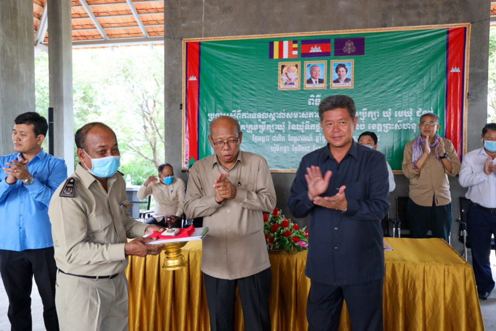 ពិធីប្រកាសផ្លាស់ប្តូរ និងទទួល ស្គាល់ប្រធានក្រុម ប្រឹក្សាឃុំ មេឃុំ ជំទប់ទី១ ជំនប់ទី២ និងសមាជិកក្រុមប្រឹក្សាឃុំ នៃឃុំទឹកថ្លា ស្រុកព្រៃនប់