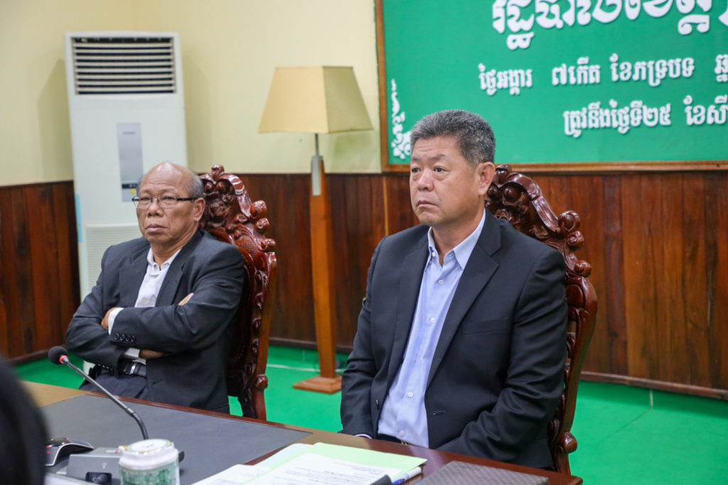 ការស្តាប់កិច្ចប្រជុំ​ ឧត្តមក្រុមប្រឹក្សាពិគ្រោះ​ និង​ផ្ដល់​យោបល់ ក្រោមអធិបតីភាពដ៏ខ្ពង់ខ្ពស់របស់សម្តេចអគ្គមហាសេនាបតីតេជោ ហ៊ុន សែន