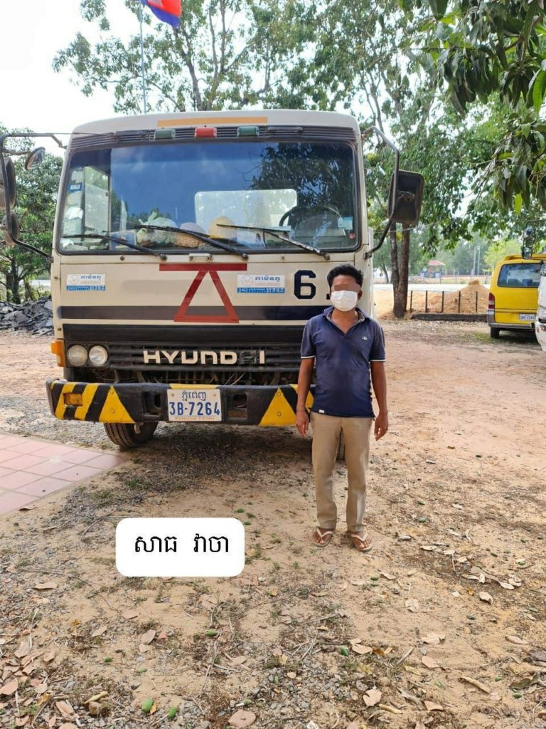 ការបើកគេចវេះប៉ុស្តិ៍ត្រួតពិនិត្យចត្តាឡីស័កចំណុចត្រពាំងរពៅ (ផ្លូវជាតិលេខ៣) ព្រំប្រទល់ខេត្តព្រះសីហនុ និងខេត្តកំពត