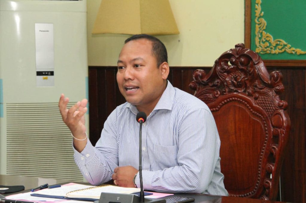 លោកអភិបាលរងខេត្ត ផ្តល់អនុសាសន៍ជូនកម្មសិក្សាការីសាលាភូមិន្ទរដ្ឋបាលប្រចាំឆ្នាំ ២០២១