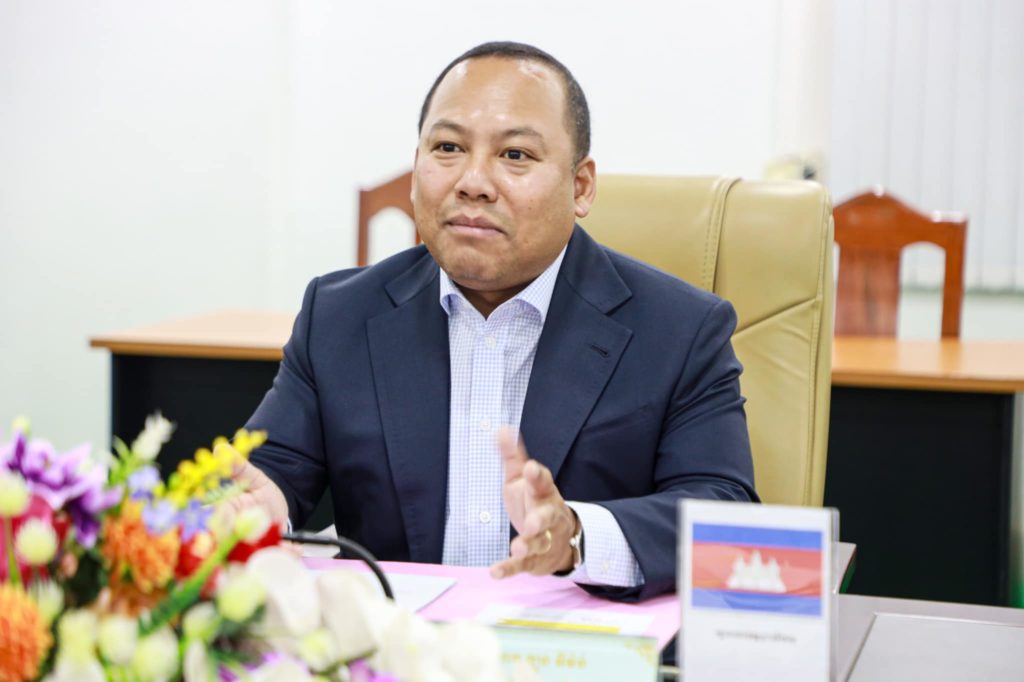 លោក ឡុង ឌីម៉ង់ អភិបាលរងខេត្ត បានទទួលជួបសម្ដែងការគួរសមជាមួយលោក Muhammad Yasir Tahir TI(M) មេបញ្ជាការនាវាជើងទឹក TAIMUR នៃសាធារណរដ្ឋឥស្លាមប៉ាគីស្ថាន