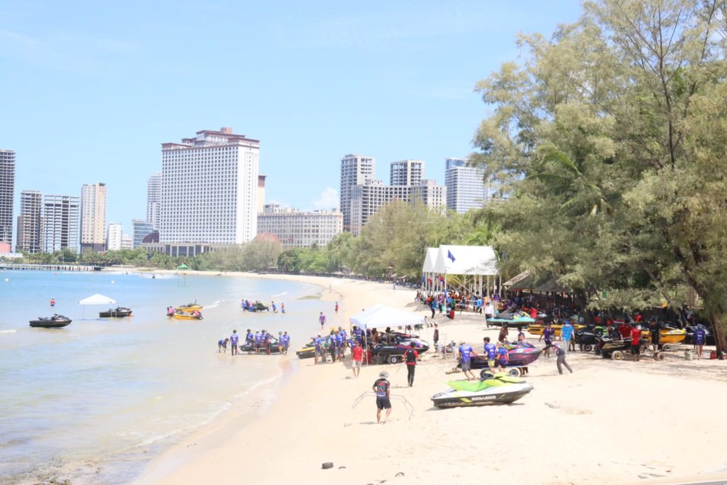 ការប្រកួតកីឡាម៉ូតូទឹកក្នុងព្រឹត្តិការណ៍កីឡាស៊ីហ្គេមលើកទី ៣២នៅខេត្តព្រះសីហនុបានបើកប្រកួតជាផ្លូវការនៅថ្ងៃទី១៣ ខែឧសភា ឆ្នាំ២០២៣ នេះ នៅបរិវេណទីលានសម្ដេចតេជោឆ្នេរកន្ទុយនាគ