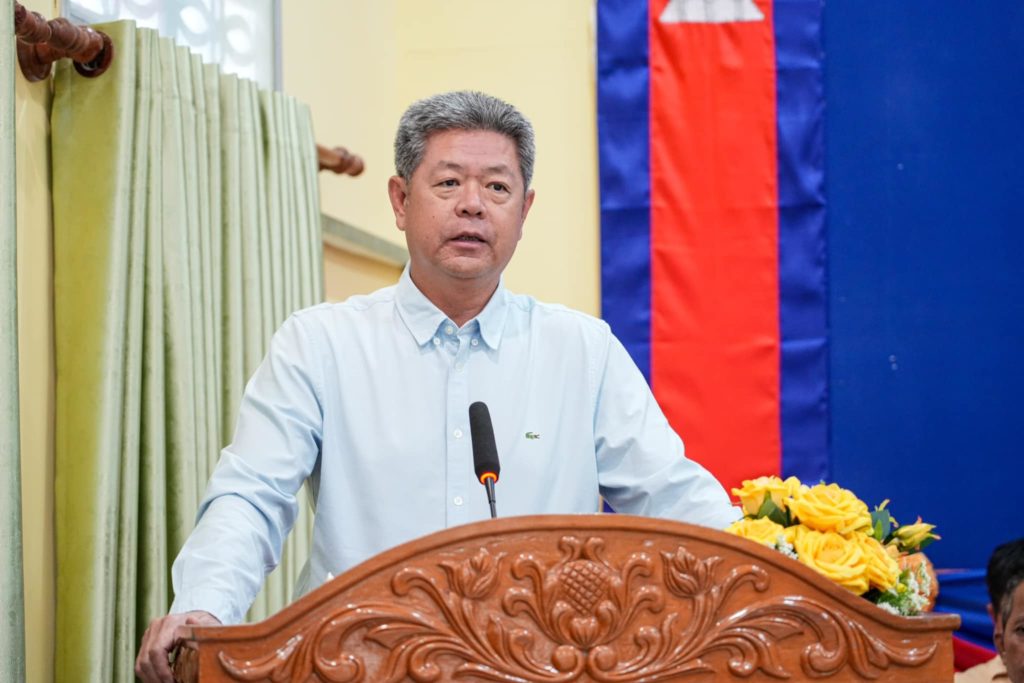 ឯកឧត្តម គួច ចំរើន អភិបាល នៃគណៈអភិបាលខេត្តព្រះសីហនុ បានអញ្ជើញជាអធិបតីក្នុងពិធីចាប់ឆ្នោតប្រគល់ ទទួលយកដីឡូត៍ជូនប្រជាពលរដ្ឋចំនួន ១៦១គ្រួសារ ក្នុងចំណោម ២៥០គ្រួសារ
