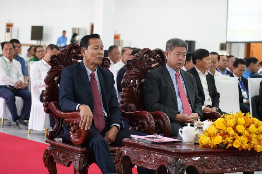ឯកឧត្តម វង្ស ផាណាត និងឯកឧត្តម គួច ចំរើន អញ្ជើញបូកសរុបសន្និបាតប្រចាំឆ្នាំ២០២៣ និងលើកទិសដៅការងារឆ្នាំ២០២៤ របស់រដ្ឋបាលខេត្តព្រះសីហនុ