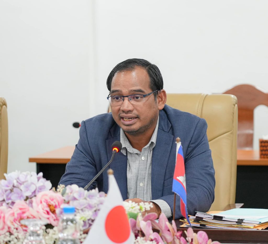 លោក អ៉ី សុខឡេង អភិបាលរងខេត្តព្រះសីហនុ បានទទួលជួបសម្តែងការគួរសម និងពិភាក្សាការងារជាមួយក្រុមការងារបច្ចេកទេសជប៉ុន នៃមជ្ឈមណ្ឌលកាត់បន្ថយហានិភ័យគ្រោះមហន្តរាយអាស៊ី (ADRC)