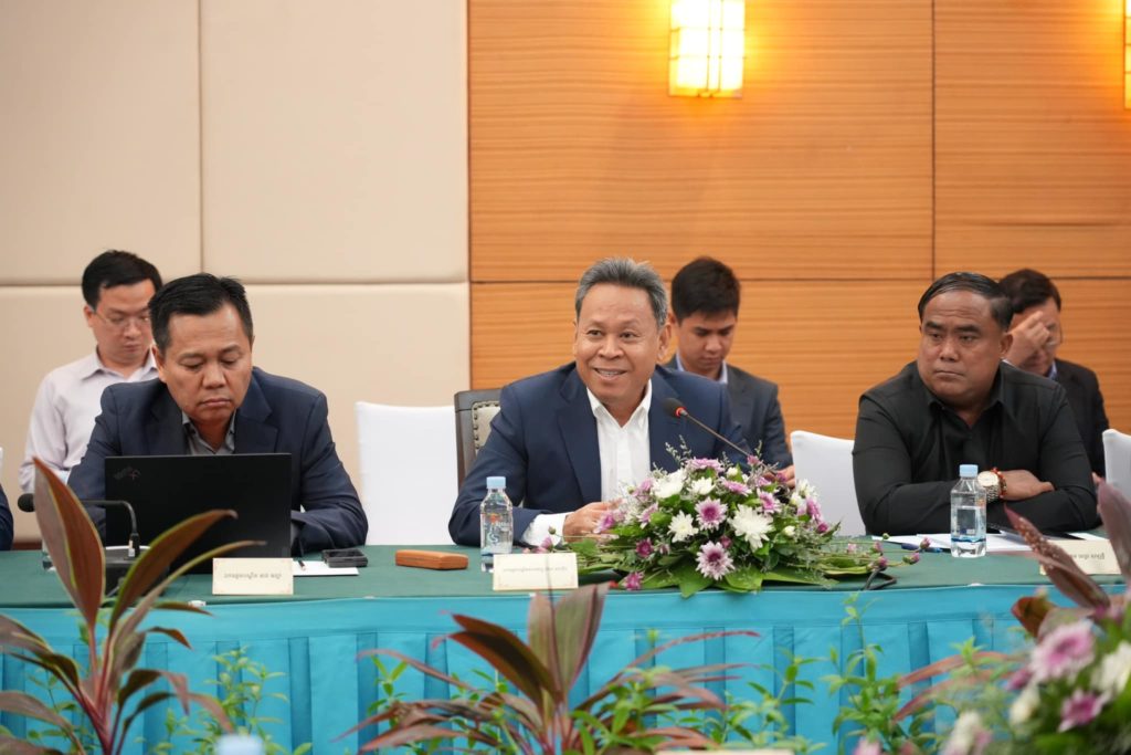 ក្រុមការងារជំរុញការវិនិយោគក្នុងខេត្តព្រះសីហនុ ប្រជុំពិភាក្សាលើការស្នើការលើកទឹកចិត្តពិសេស របស់វិស័យឯកជនដែលមានគម្រោងពាក់ព័ន្ធនឹងអគារជាប់គាំង