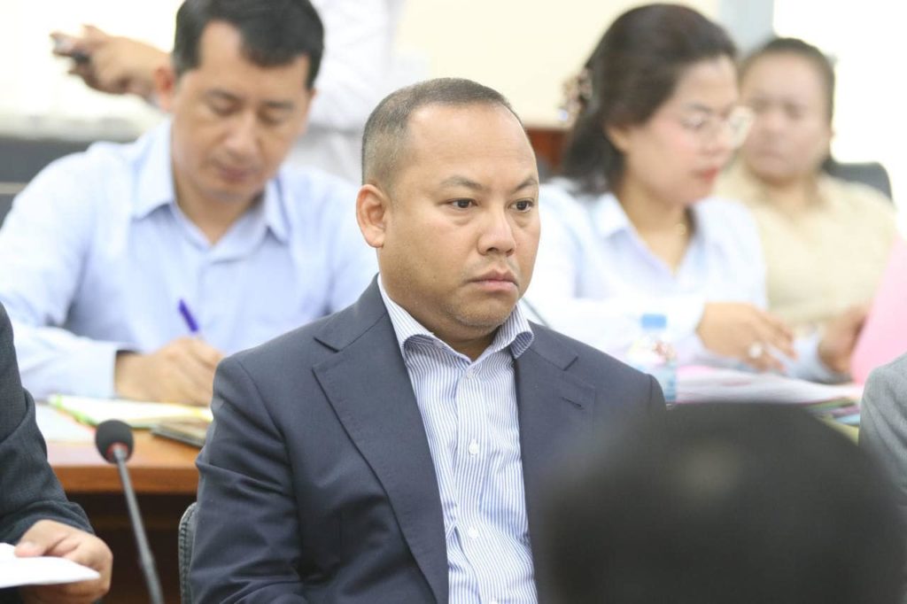 លោក ឡុង ឌីម៉ង់ តំណាងរដ្ឋបាលខេត្តព្រះសីហនុ អញ្ជើញចូលរួមក្នុងជំនួបសម្តែងការគួរសម និងពិភាក្សាការងារជាមួយ ឯកឧត្តម ប៉េង ពោធិ៍សា អភិបាលខេត្តស្វាយរៀង