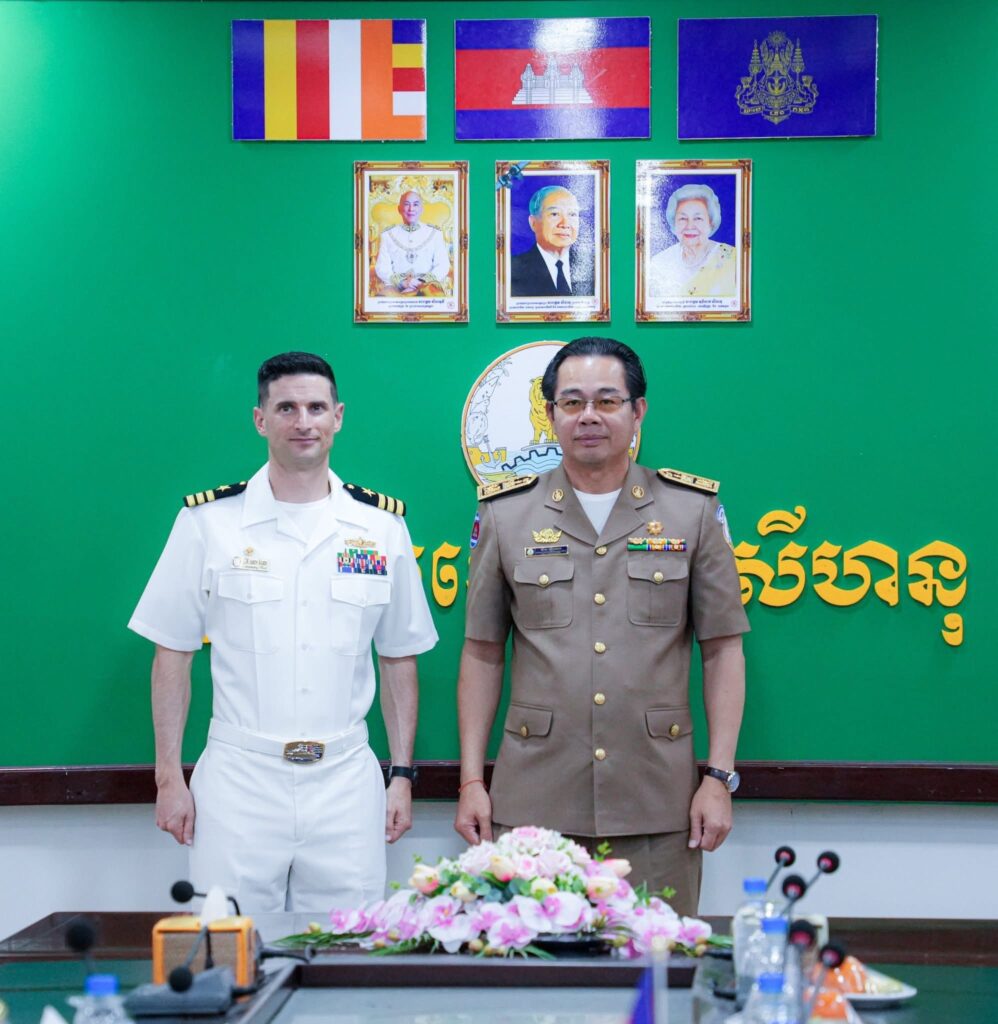 ឯកឧត្តម ម៉ាង ស៊ីណេត បានអញ្ជើញទទួលជួបសម្តែងការគួរសមជាមួយ លោកមេបញ្ជាការ Andrew J. Recame