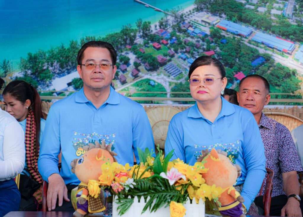 ឯកឧត្តម ម៉ាង ស៊ីណេត និងលោកជំទាវ បានអញ្ជើញជាអធិបតីក្នុងព្រឹត្តិការណ៍សាទរសង្រ្កាន្តកោះរ៉ុង ឆ្នាំមមី អដ្ឋស័ក ព.ស.២៥៧០ គ.ស.២០២៦