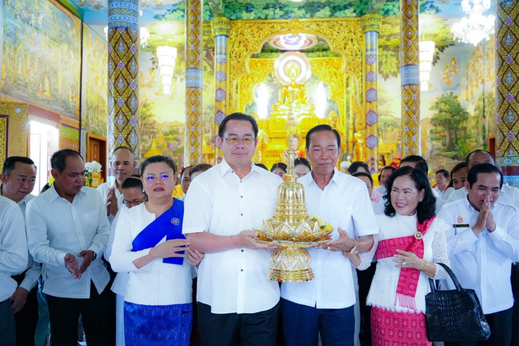 ឯកឧត្តម វង្ស ផាណាត និងលោកជំទាវ ឯកឧត្តម ម៉ាង ស៊ីណេត និងលោកជំទាវ បានអញ្ជើញជាអធិបតីក្នុងពិធីបុណ្យវិសាខបូជា ដែលរៀបចំឡើងនៅវត្តឥន្ទញ្ញាណ (ហៅវត្តក្រោម)