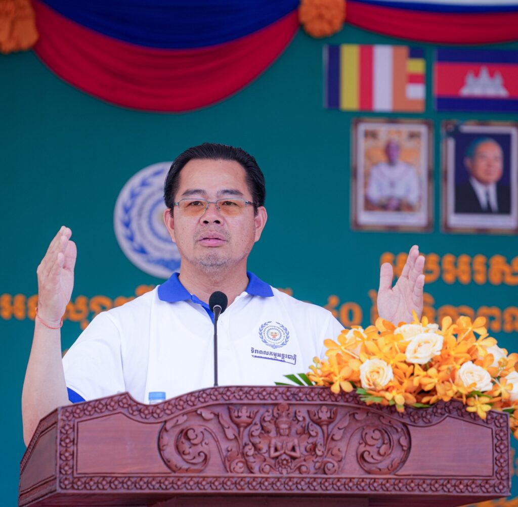 ឯកឧត្តម ម៉ាង ស៊ីណេត បានអញ្ជើញជាអធិបតីក្នុងពិធីសំណេះសំណាលជាមួយនិយោជក កម្មករ និងនិយោជិត នៅតំបន់សេដ្ឋកិច្ចពិសេសក្រុងព្រះសីហនុ